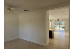 11765 FOREST PARK CIRCLE, BRADENTON, FL 34211 - MLS#MFRA4673107