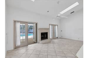 4816 79TH AVENUE PLAZA, SARASOTA, FL 34243 - MLS#MFRA4673194