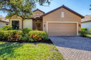 3820 80TH DRIVE, SARASOTA, FL 34243 - MLS#MFRA4673195