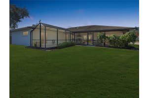 2042 COUNTRY MEADOWS PLACE, SARASOTA, FL 34235 - MLS#MFRA4673225