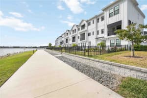 1570 SPRINGWELL LANE, SARASOTA, FL 34240 - MLS#MFRA4673252