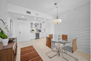 1800 BENJAMIN FRANKLIN DRIVE, SARASOTA, FL 34236 - MLS#MFRA4673278