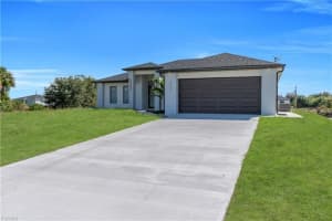 312 PEMBROKE STREET, LEHIGH ACRES, FL 33974 - MLS#MFRA4673301