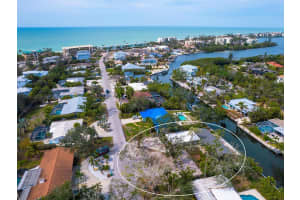 615 BUTTONWOOD DRIVE, LONGBOAT KEY, FL 34228 - MLS#MFRA4673355