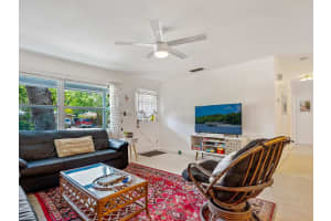 2740 BRUCE LANE, SARASOTA, FL 34237 - MLS#MFRA4673357