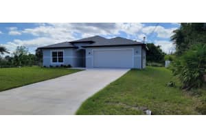 1035 CRAGMONT AVENUE, NORTH PORT, FL 34288 - MLS#MFRA4673380