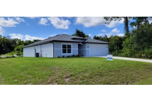 1035 CRAGMONT AVENUE, NORTH PORT, FL 34288 - MLS#MFRA4673380