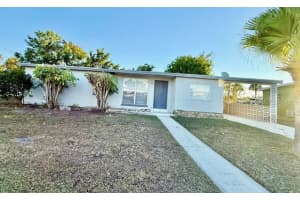 21363 Gladis Ave, PORT CHARLOTTE