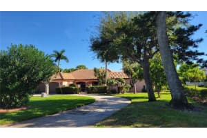 638 OWL DRIVE, SARASOTA, FL 34236 - MLS#MFRA4673427