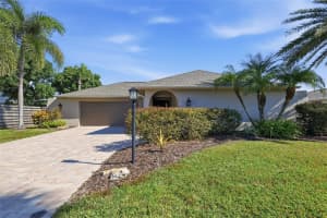 3660 KINGSTON BOULEVARD, SARASOTA, FL 34238 - MLS#MFRA4673449