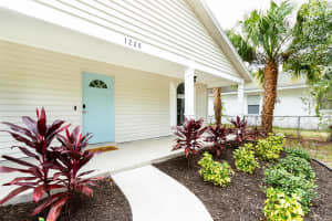 1220 34TH STREET, SARASOTA, FL 34234 - MLS#MFRA4673457