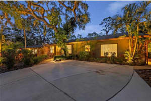 941 Virginia Dr, SARASOTA 941 Virginia Dr, SARASOTA