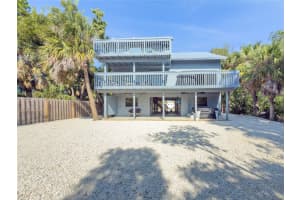 356 ISLAND CIRCLE, SARASOTA, FL 34242 - MLS#MFRA4673517