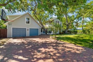 1434 LADUE LANE, SARASOTA, FL 34231 - MLS#MFRA4673523