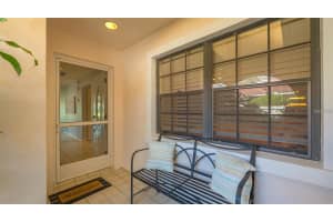 7320 GOLF POINTE CIRCLE, SARASOTA, FL 34243 - MLS#MFRA4673534