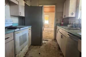 324 BRINK AVENUE, SARASOTA, FL 34237 - MLS#MFRA4673544