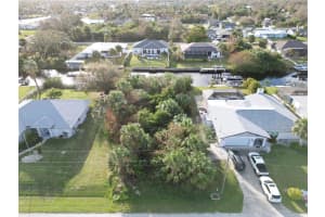 4194 YUCATAN CIRCLE, PORT CHARLOTTE, FL 33948 - MLS#MFRA4673546