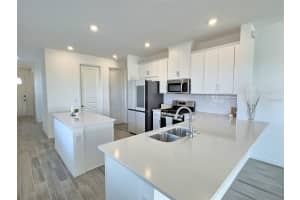 8525 SNOWFALL STREET, SARASOTA, FL 34241 - MLS#MFRA4673577