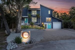 4004 Bayside Ct, BRADENTON