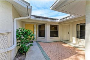 101 SOUTHAMPTON PLACE, VENICE, FL 34293 - MLS#MFRA4673622