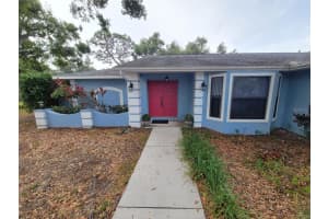 4836 79TH AVENUE PLAZA, SARASOTA, FL 34243 - MLS#MFRA4673626