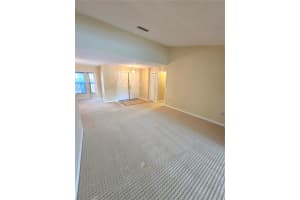 4836 79TH AVENUE PLAZA, SARASOTA, FL 34243 - MLS#MFRA4673626