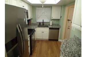 608 PARK CIRCLE, BRADENTON, FL 34207 - MLS#MFRA4673632