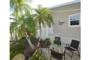 717 CAREFREE, VENICE, FL 34285 - MLS#MFRA4673635