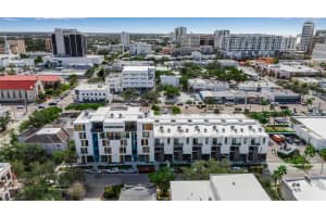 1558 4TH STREET, SARASOTA, FL 34236 - MLS#MFRA4673640