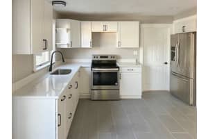 111 AVENIDA DE LA ISLA #A, NOKOMIS, FL 34275 - MLS#MFRA4673657