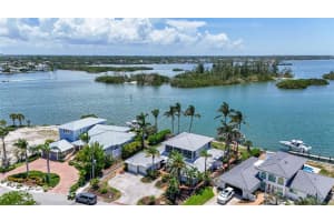 878 FREELING DRIVE, SARASOTA, FL 34242 - MLS#MFRA4673685