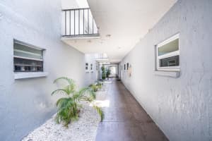 5503 FOUNTAIN LAKE CIRCLE, BRADENTON, FL 34207 - MLS#MFRA4673714