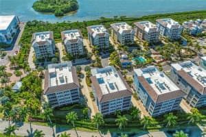 391 ARUBA CIRCLE, BRADENTON, FL 34209 - MLS#MFRA4673715