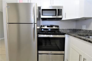 3001 BEE RIDGE ROAD, SARASOTA, FL 34239 - MLS#MFRA4673727