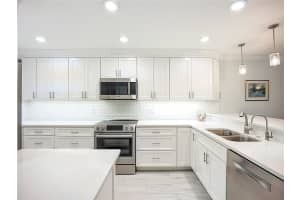 1621 BOATHOUSE CIRCLE, SARASOTA, FL 34231 - MLS#MFRA4673734