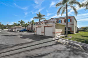 3958 MEDITERRANEA CIRCLE, SARASOTA, FL 34233 - MLS#MFRA4673738