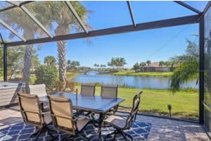 19220 Isadora St, VENICE