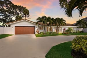 611 DUNDEE LANE, HOLMES BEACH, FL 34217 - MLS#MFRA4673753
