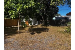 134 EMERALD LANE, LARGO, FL 33771 - MLS#MFRA4673761