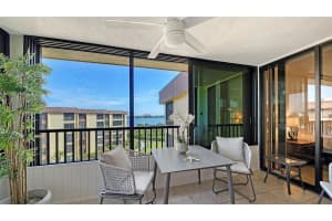 8779 MIDNIGHT PASS ROAD, SARASOTA, FL 34242 - MLS#MFRA4673776