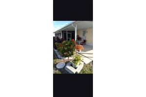 2037 Champion St, SARASOTA