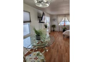 2037 CHAMPION STREET, SARASOTA, FL 34231 - MLS#MFRA4673779