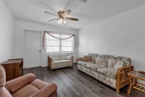 2305 BAYSHORE GARDENS PARKWAY, BRADENTON, FL 34207 - MLS#MFRA4673796