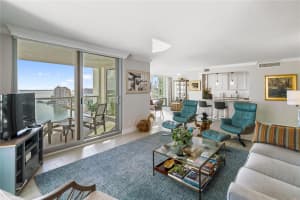 1111 GULFSTREAM AVENUE, SARASOTA, FL 34236 - MLS#MFRA4673819