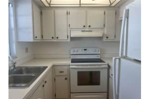 202 47TH AVENUE DRIVE, BRADENTON, FL 34207 - MLS#MFRA4673868