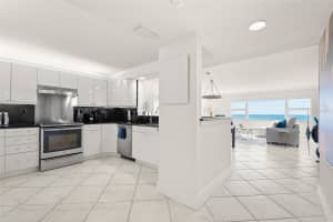 1750 BENJAMIN FRANKLIN DRIVE, SARASOTA, FL 34236 - MLS#MFRA4673871