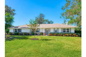 130 Mimosa Dr, SARASOTA 130 Mimosa Dr, SARASOTA