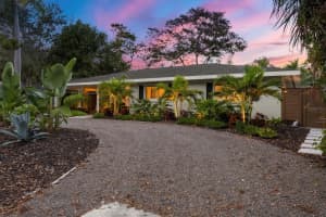 2375 DATURA STREET, SARASOTA, FL 34239 - MLS#MFRA4673910