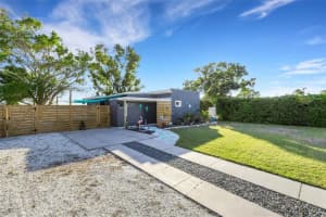 2011 HARVARD AVENUE, BRADENTON, FL 34207 - MLS#MFRA4673934