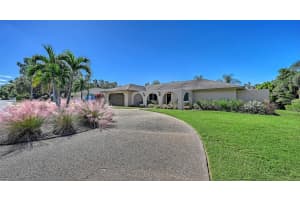 8010 Conservatory Dr, SARASOTA 8010 Conservatory Dr, SARASOTA